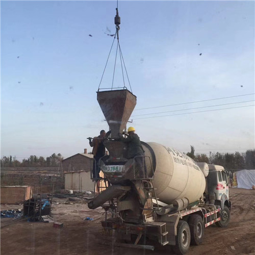 重庆“精准瞄准”—— 吊车的 “定位导航” 技术